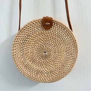 Tan Woven Rattan Crossbody Bag with Strap